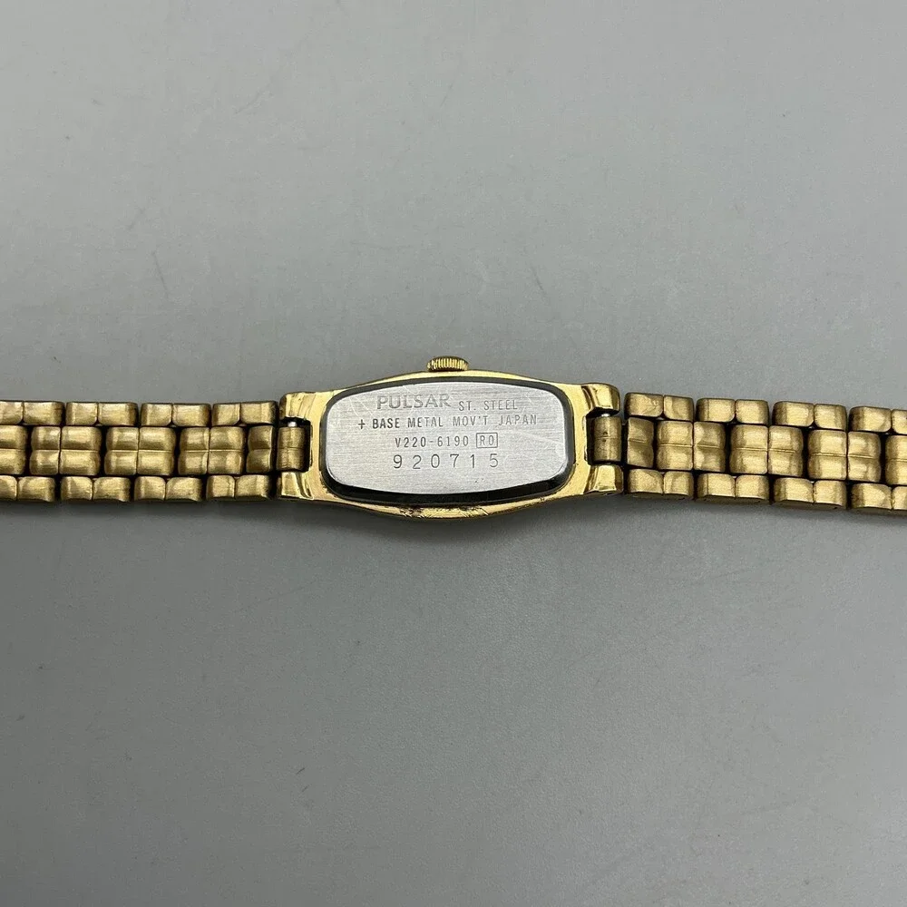 Vintage Pulsar Womens Watch 12mm Oval Gold Tone V220-6190 New Battery